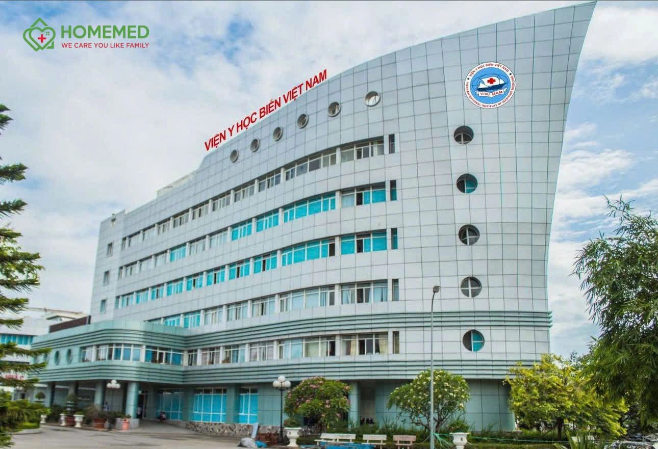 Lắp đặt hệ thống máy nội soi hiện đại tại viện Y học Biển